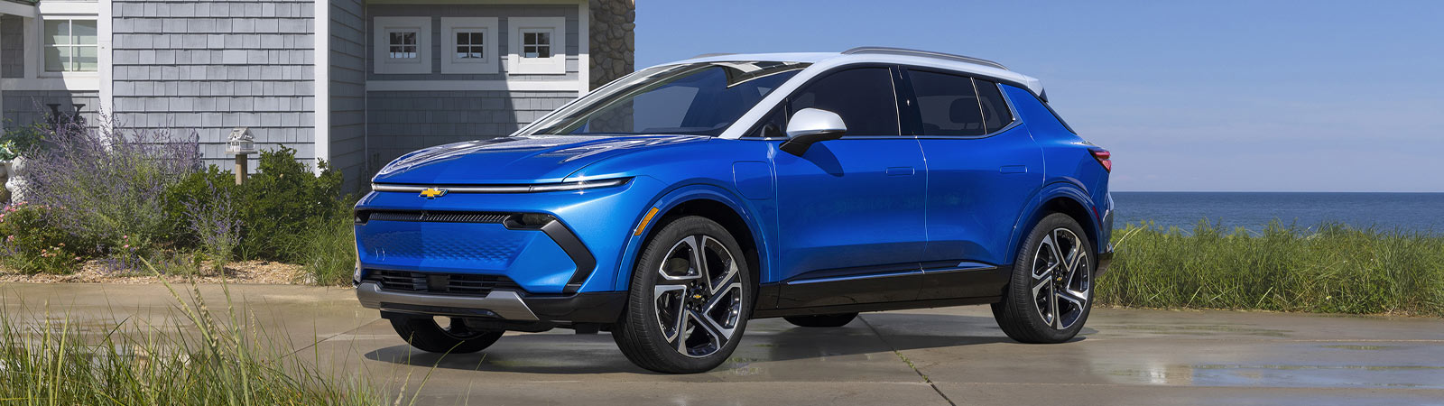 New 2026 Chevrolet Equinox EV Electric Compact SUV Info Specs Features Highlights Powertrain and Performance